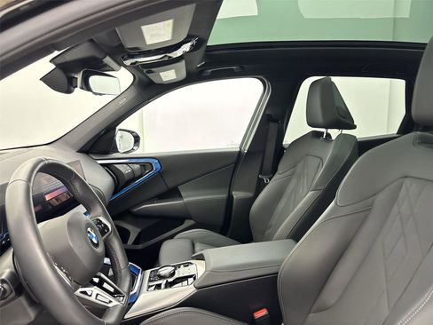 Used 2025 BMW X3 xDrive30i image 24