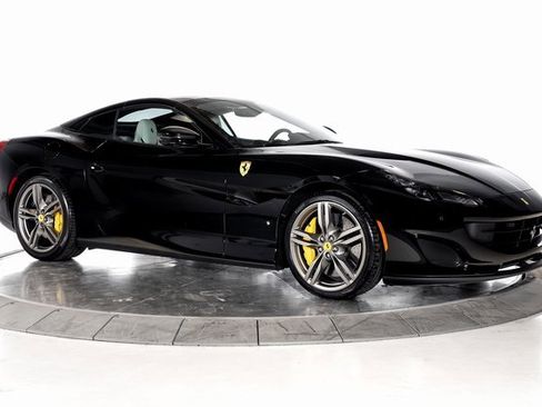 Certified 2019 Ferrari Portofino image 12