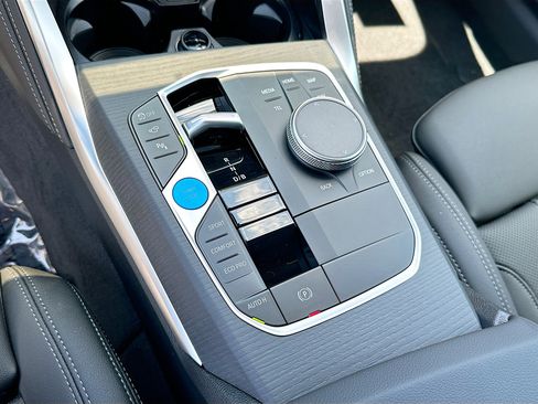 New 2026 BMW i4 eDrive40 RWD image 14