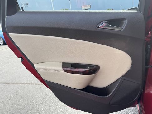 Used 2012 Buick Verano Convenience FWD image 17