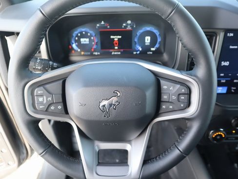 New 2025 Ford Bronco Big Bend image 3