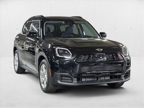 Used 2025 MINI Cooper Countryman S AWD/4WD image 3