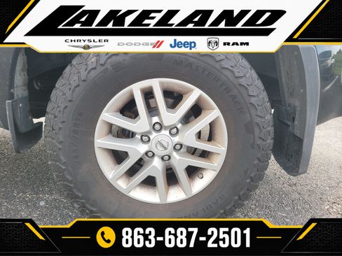 Used 2016 Nissan Frontier SV AWD/4WD image 8