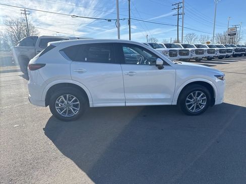 Used 2025 MAZDA CX-5 AWD 2.5 S w/ Preferred Package image 6