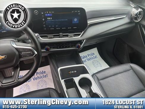 Used 2025 Chevrolet Equinox LT w/ Convenience Package II AWD/4WD image 21