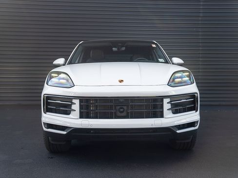 Certified 2026 Porsche Cayenne Coupe AWD/4WD image 52