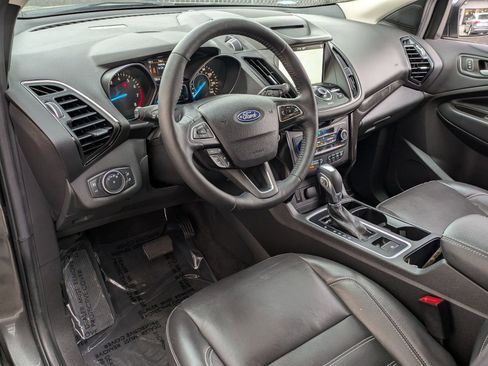Used 2018 Ford Escape Titanium w/ Ford Safe & Smart Package FWD image 15