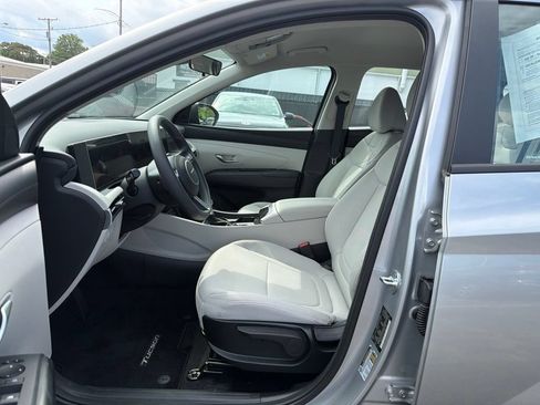 Used 2026 Hyundai Tucson SE AWD/4WD image 13