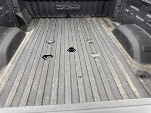 Used 2024 Chevrolet Silverado 2500 High Country w/ Technology Package image 13