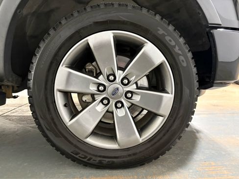 Used 2014 Ford F150 FX4 w/ Equipment Group 402A Luxury image 15