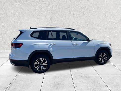 Used 2024 Volkswagen Atlas SE image 9