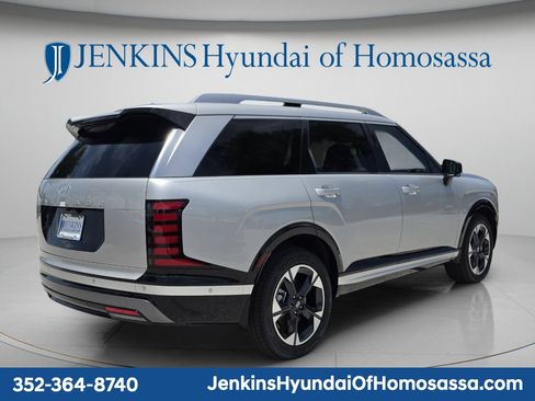 New 2026 Hyundai Palisade Limited FWD image 3