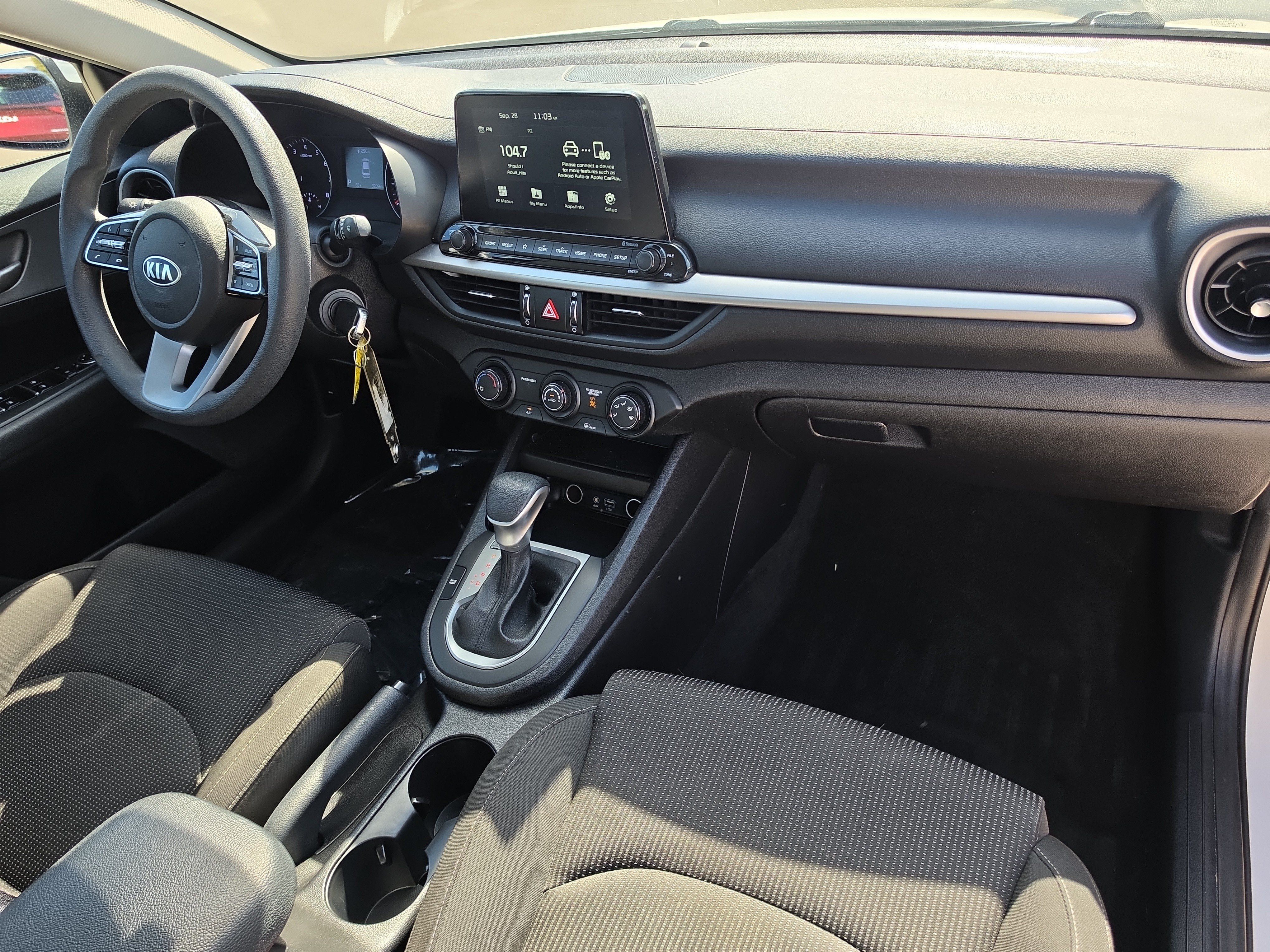 Used 2020 Kia Forte LXS FWD image 10