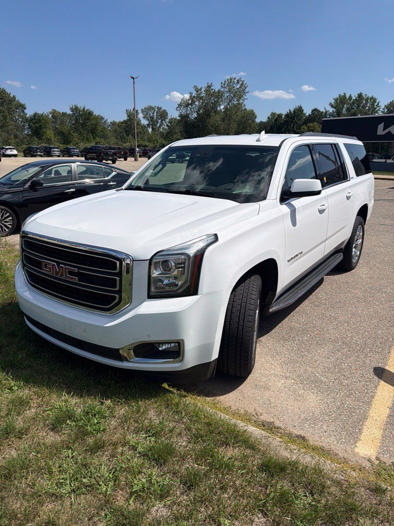 Used 2016 GMC Yukon XL SLE w/ Convenience Package AWD/4WD image 1