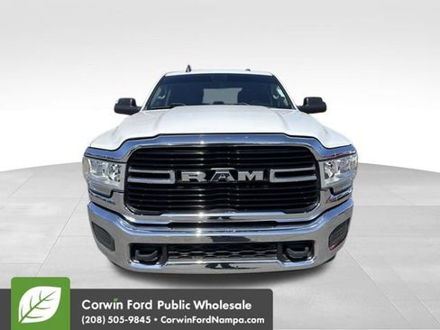 Used 2019 RAM 2500 Big Horn AWD/4WD image 2