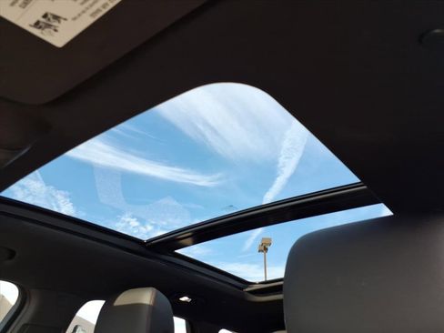 Used 2021 Chevrolet Blazer RS w/ Enhanced Convenience Package image 49