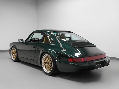 Used 1990 Porsche 911 Carrera RWD image 3