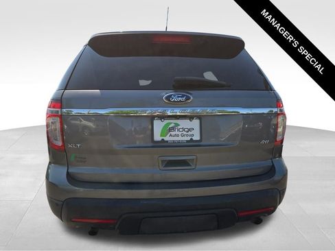 Used 2014 Ford Explorer XLT w/ Equipment Group 202A image 6