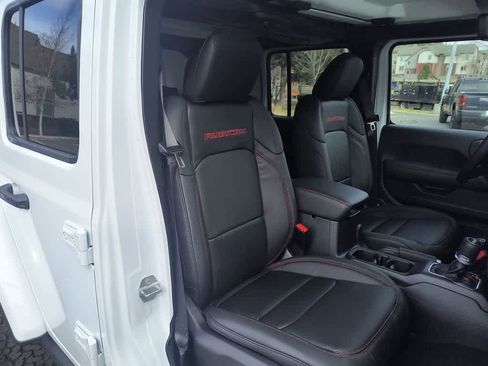 New 2026 Jeep Wrangler Unlimited Rubicon image 24