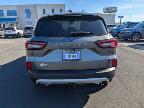 New 2026 Ford Escape SE w/ Class II Trailer Tow Package image 5