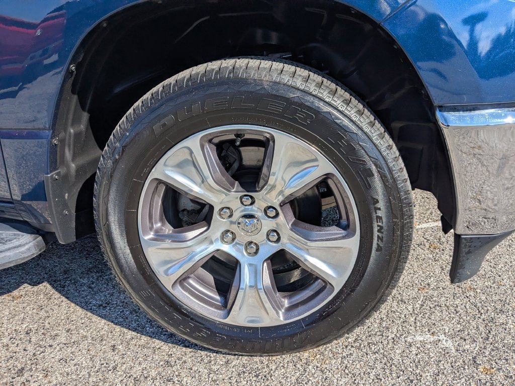Used 2023 RAM 1500 Laramie AWD/4WD image 18