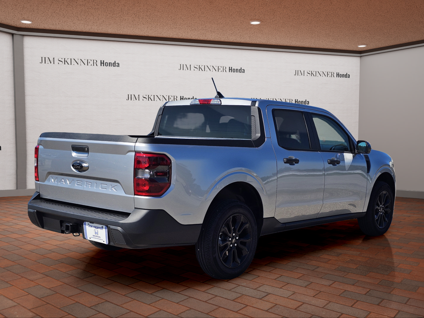 Used 2024 Ford Maverick XLT w/ XLT Luxury Package FWD image 9