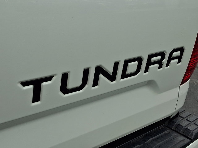 Used 2021 Toyota Tundra Limited w/ Limited Premium Package AWD/4WD image 32