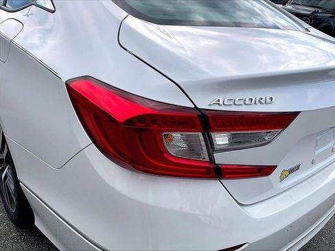 Used 2021 Honda Accord EX-L image 32
