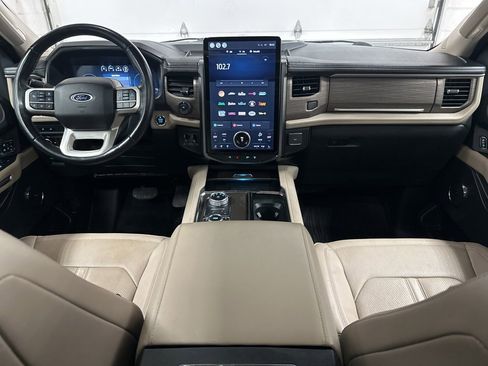 Used 2023 Ford Expedition Max Limited image 24