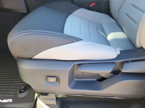 New 2025 Toyota Tacoma TRD Sport image 8