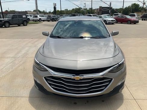 Used 2025 Chevrolet Malibu LT FWD image 41