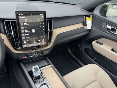 New 2026 Volvo XC60 T8 Plus w/ Protection Package Premier image 26