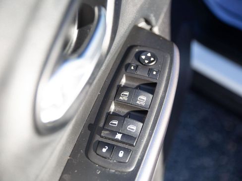 Used 2022 Jeep Cherokee Latitude Lux image 19