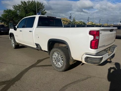 Used 2023 Chevrolet Silverado 3500 High Country w/ Z71 Off-Road Package AWD/4WD image 9