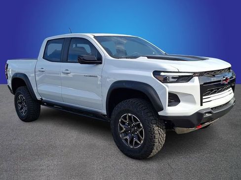 New 2026 Chevrolet Colorado ZR2 AWD/4WD image 2