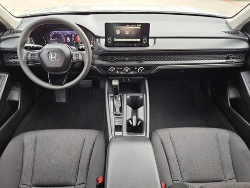 Used 2025 Honda Accord LX image 26