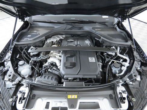 Certified 2025 Mercedes-Benz GLC 43 AMG 4MATIC image 29