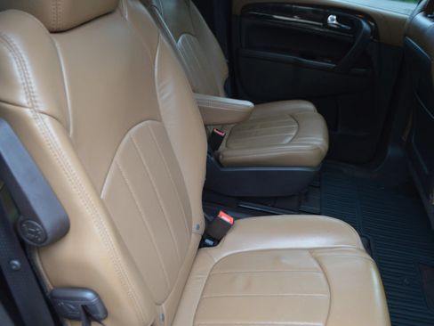 Used 2014 Buick Enclave Premium AWD/4WD image 28
