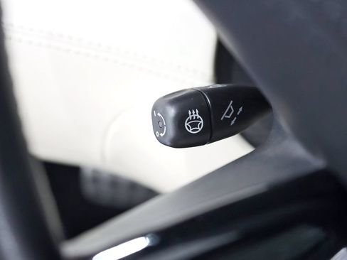 Used 2011 Mercedes-Benz CL 63 AMG image 17