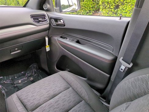 New 2025 Dodge Durango R/T w/ Blacktop Package image 18