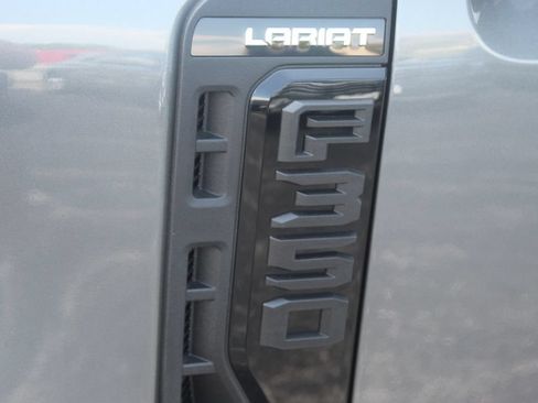 New 2026 Ford F350 Lariat w/ Black Appearance Package AWD/4WD image 4