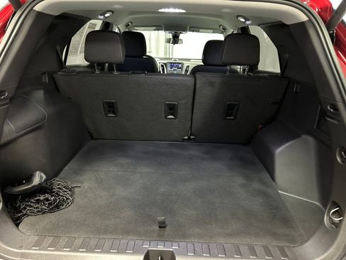 Used 2024 Chevrolet Equinox LT w/ LPO, Cargo Package image 24