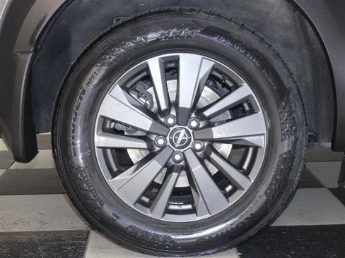 Used 2023 Nissan Pathfinder SV w/ SV Premium Package AWD/4WD image 37