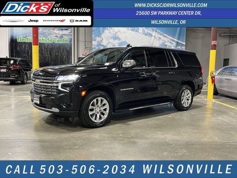 Used 2023 Chevrolet Suburban Premier image 1