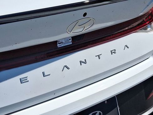 New 2026 Hyundai Elantra SEL Sport Premium FWD image 20