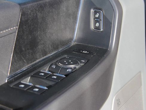 Used 2025 Ford F350 XLT w/ Black Appearance Package image 34