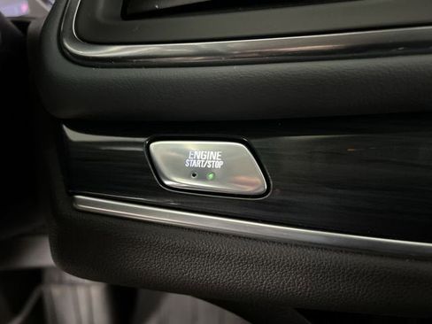 Certified 2021 Buick Enclave Essence w/ Sound and Sites Package image 17