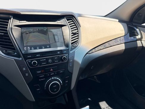 Used 2017 Hyundai Santa Fe Sport w/ 2.4L Tech Package 04 FWD image 27