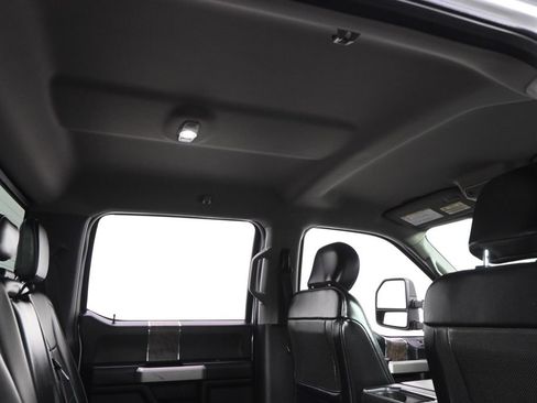 Used 2019 Ford F250 Lariat AWD/4WD image 17