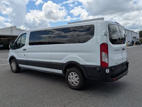 Used 2024 Ford Transit 350 XLT RWD image 5